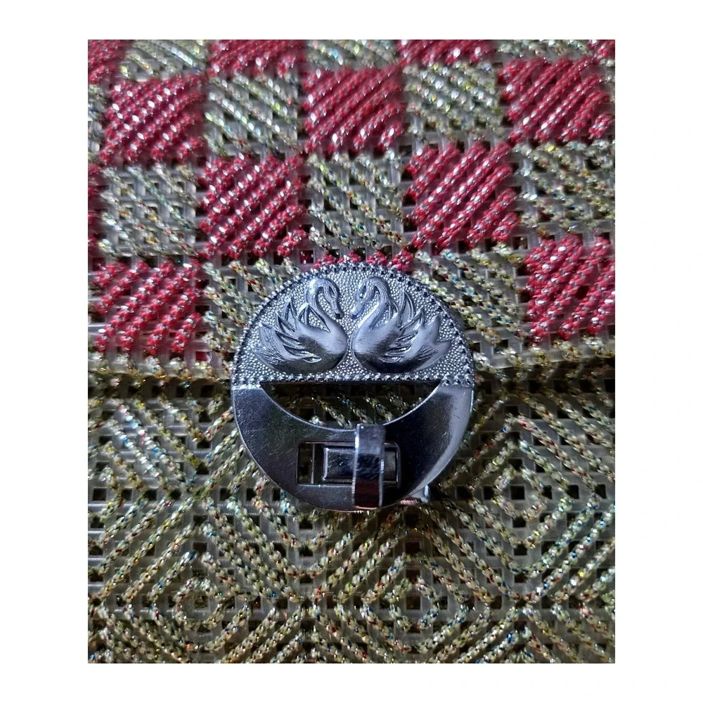 Vintage Handmade Plastic Canvas Needlepoint Clutch Bag with Metallic‎ Swan Clasp